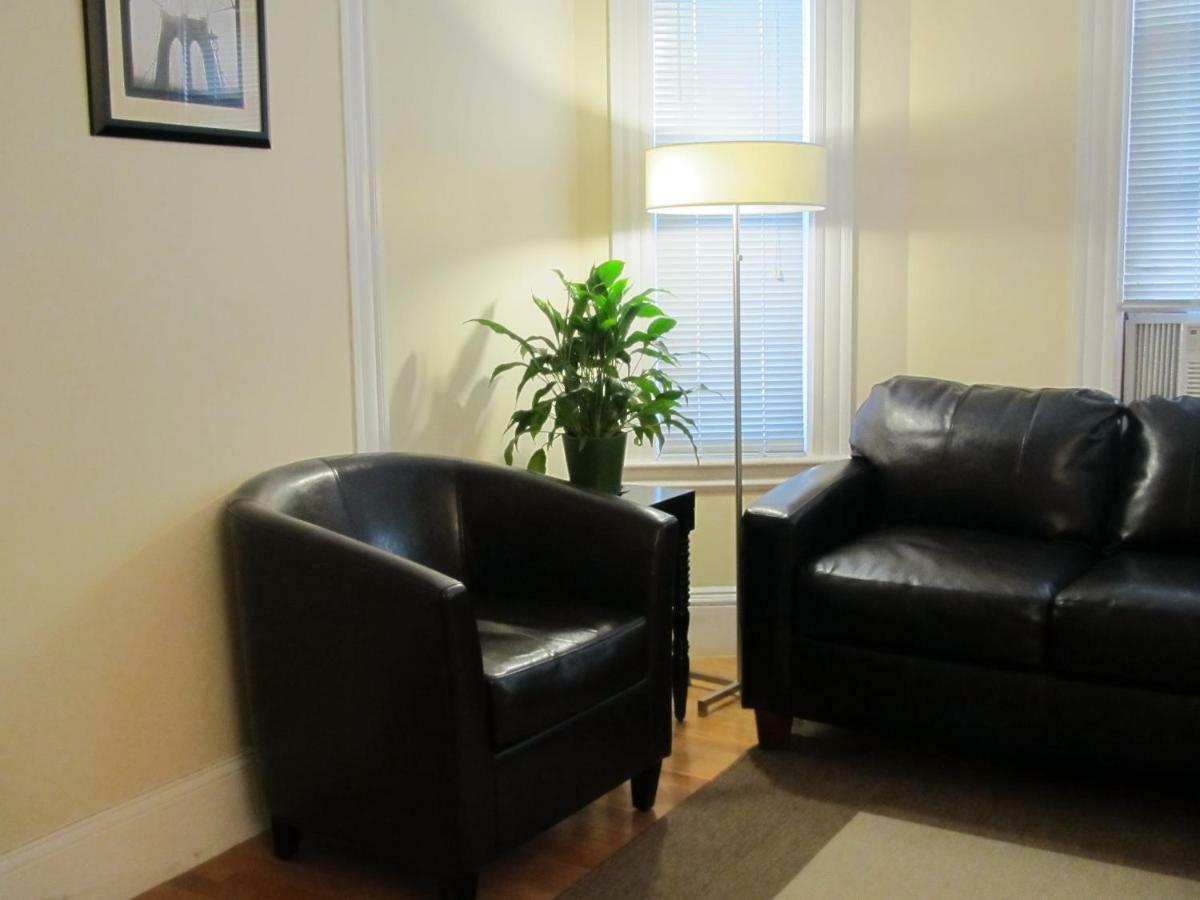Bowers House Bnb Harvard Mit Cambridge Boston Somerville Bagian luar foto